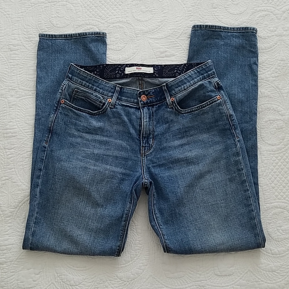 Levi's 525 Perfect Waist Straight Leg